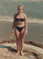 Sexy Zoe - Dymchurch Beach by Jayl ©