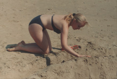 Zoe "Maiden of the Beach" by Jayl © 